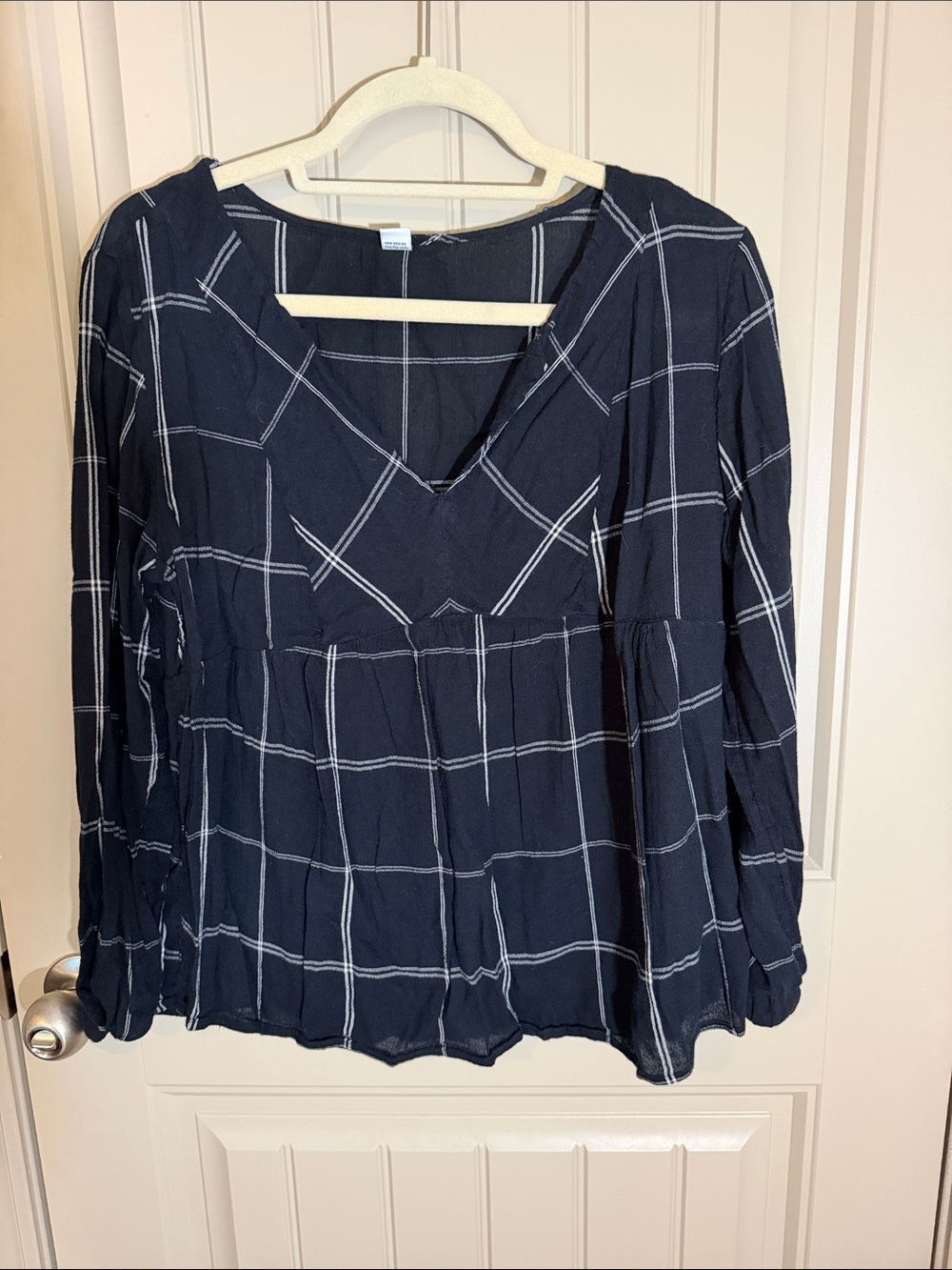 Women's Black Windowpane V-Neck Blouse